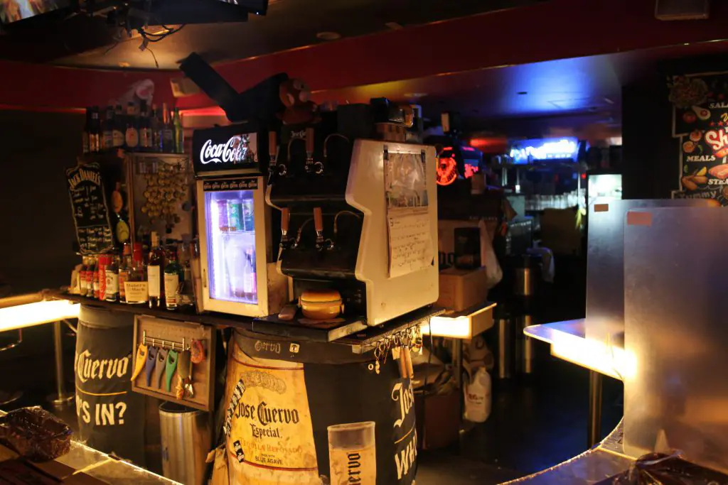 Shawty′s　Cafe　Diner　（シャウリーズ）